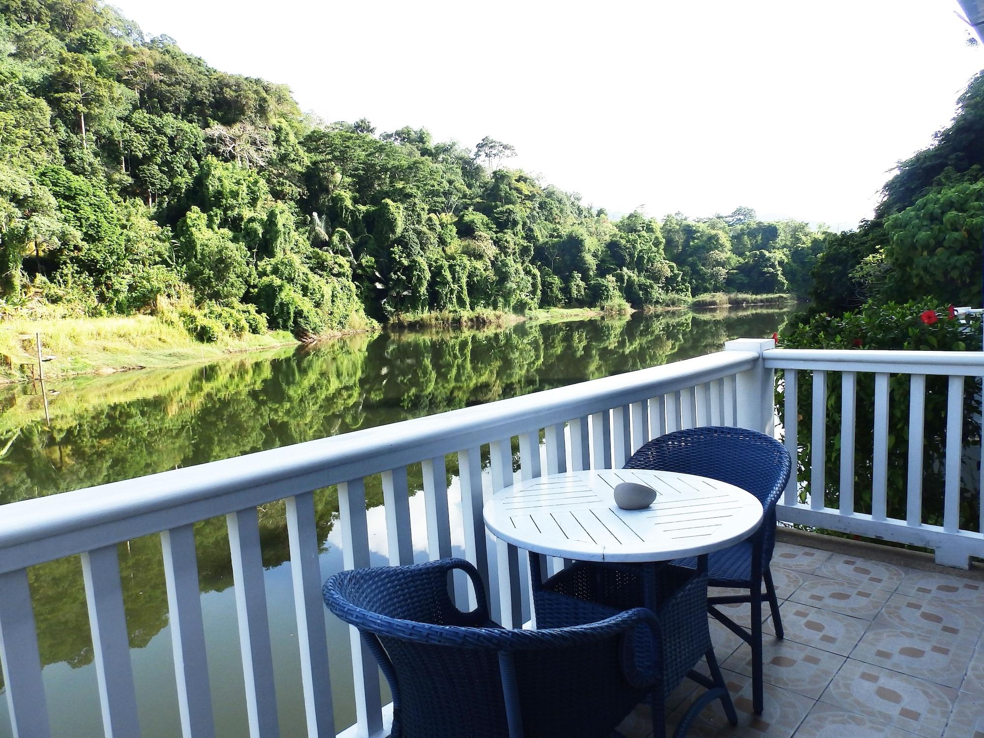 Serenity Lakeside Resort Kathu Exterior foto