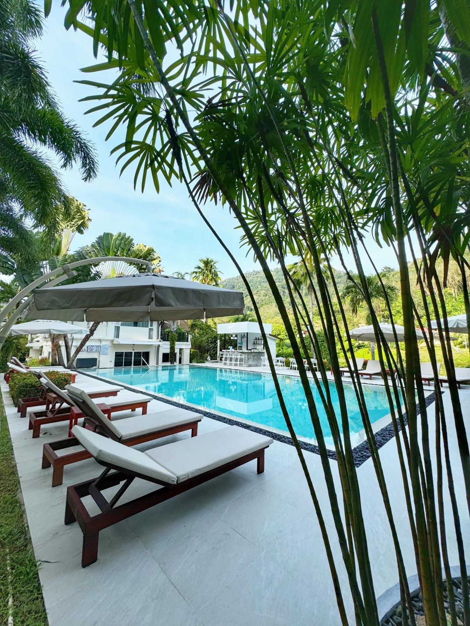 Serenity Lakeside Resort Kathu Exterior foto