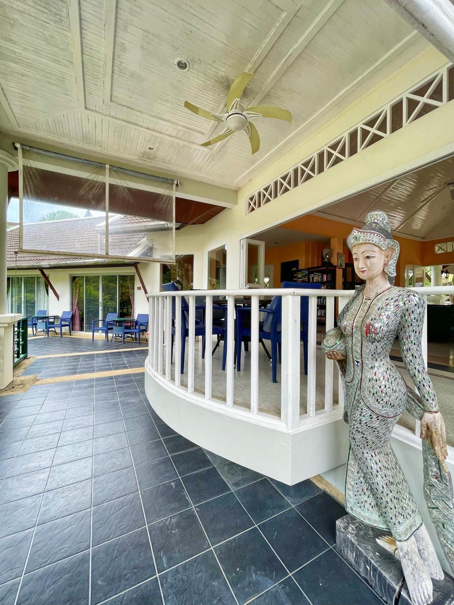 Serenity Lakeside Resort Kathu Exterior foto